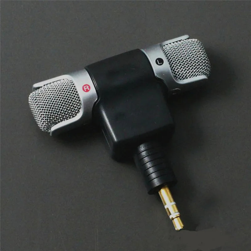 Micrófono Estéreo Mini Jack 3.5mm – Grabación Portátil para Vlogging, Laptop y Creadores en Movimiento